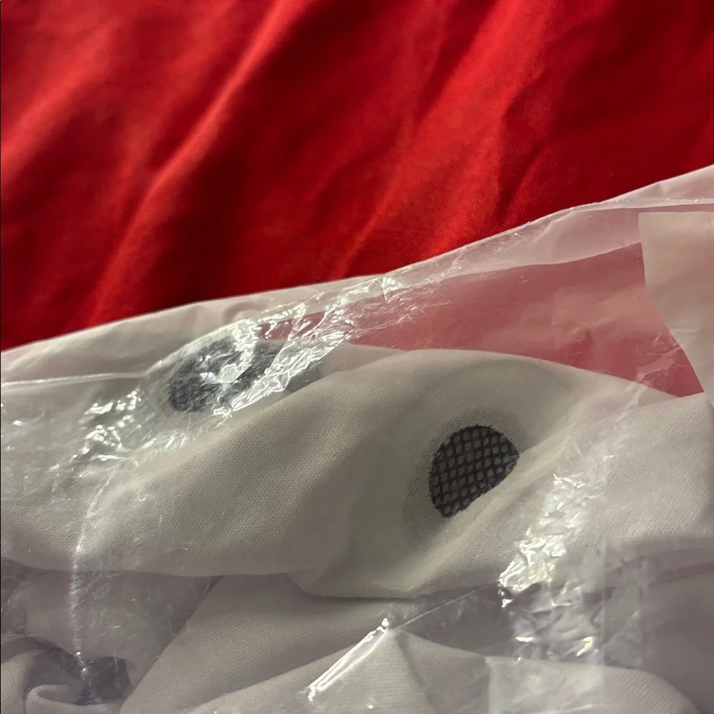 White ghost robe medium